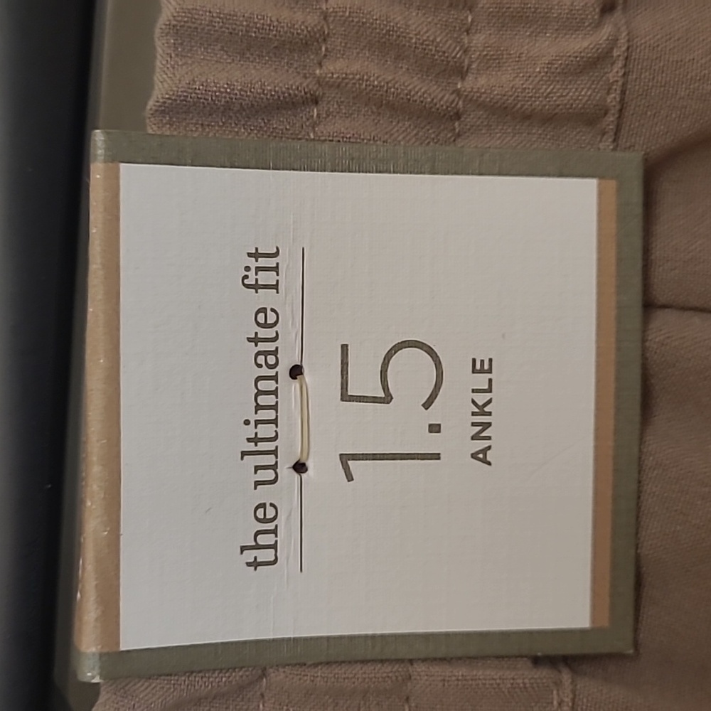 Womens slacks - Picture 4 of 4